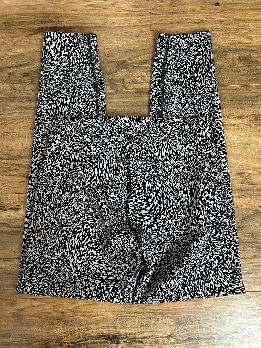 Lululemon InStill High-Rise Tight 25"